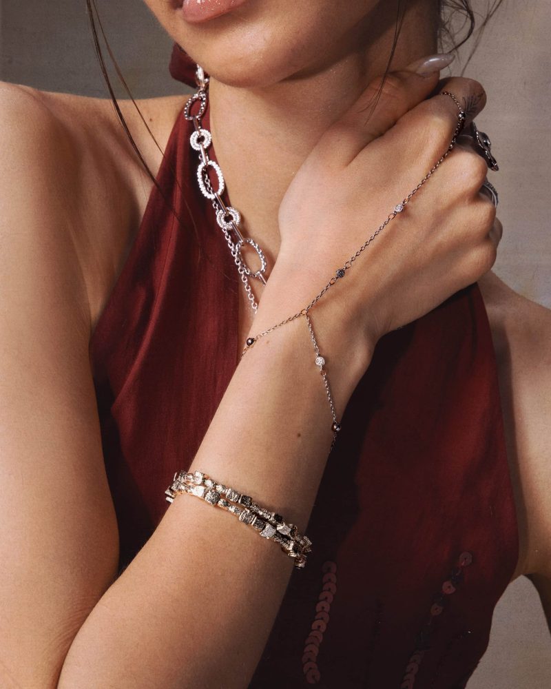 Textured Square Bracelet in Silver - 图片 2