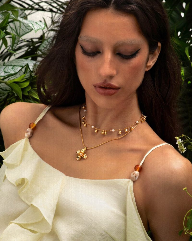 Lily of the Valley Pearl Choker | Elegant Floral Necklace - 图片 2