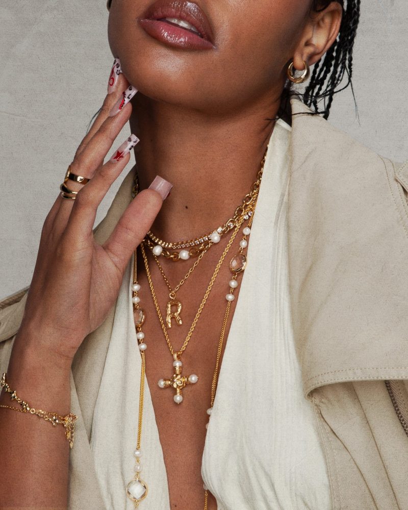 Elegant Pearl Cross Necklace with Daisy Motif | Gold Plated - 图片 2