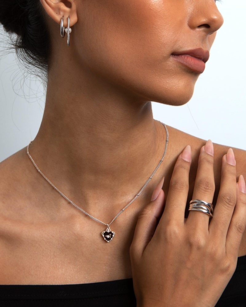 Mira Necklace in Silver | Heart Pendant with Zirconia & Acrylic - 图片 3