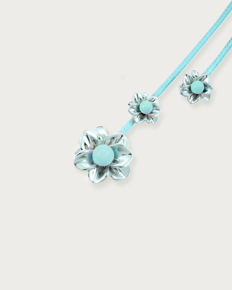 Branchlet Cord Necklace in Metallic Blue - 图片 4