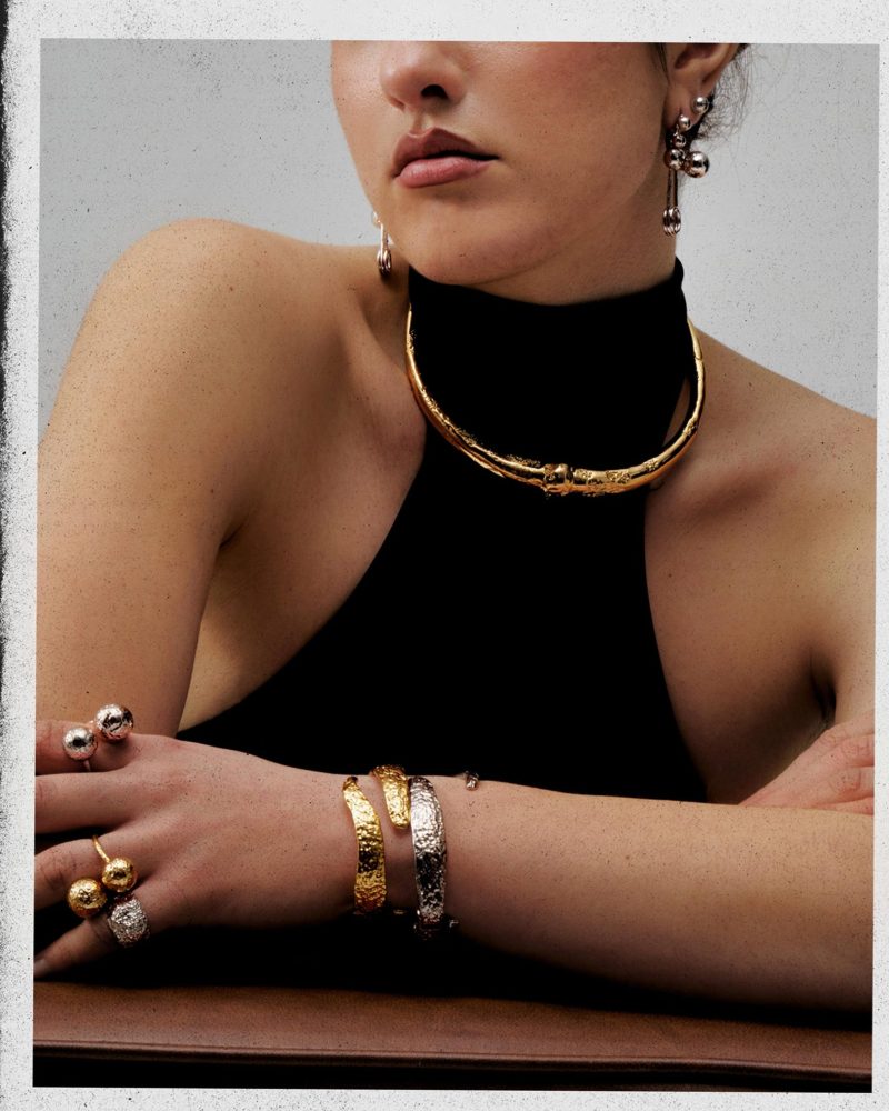 Enea Silver Bangle - Modern Rhodium Plated Oval Bracelet | Available in 2 Sizes - 图片 2