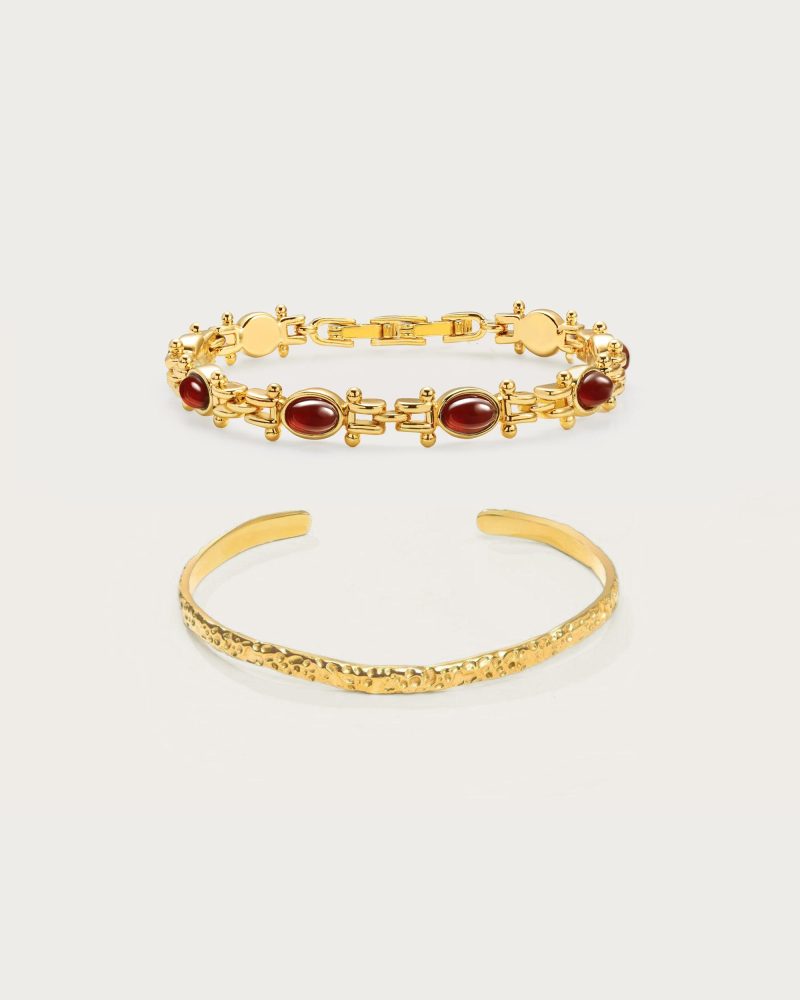 Tess's Treasure Carnelian & Textured Gold Bracelet Set | Stackable Jewelry