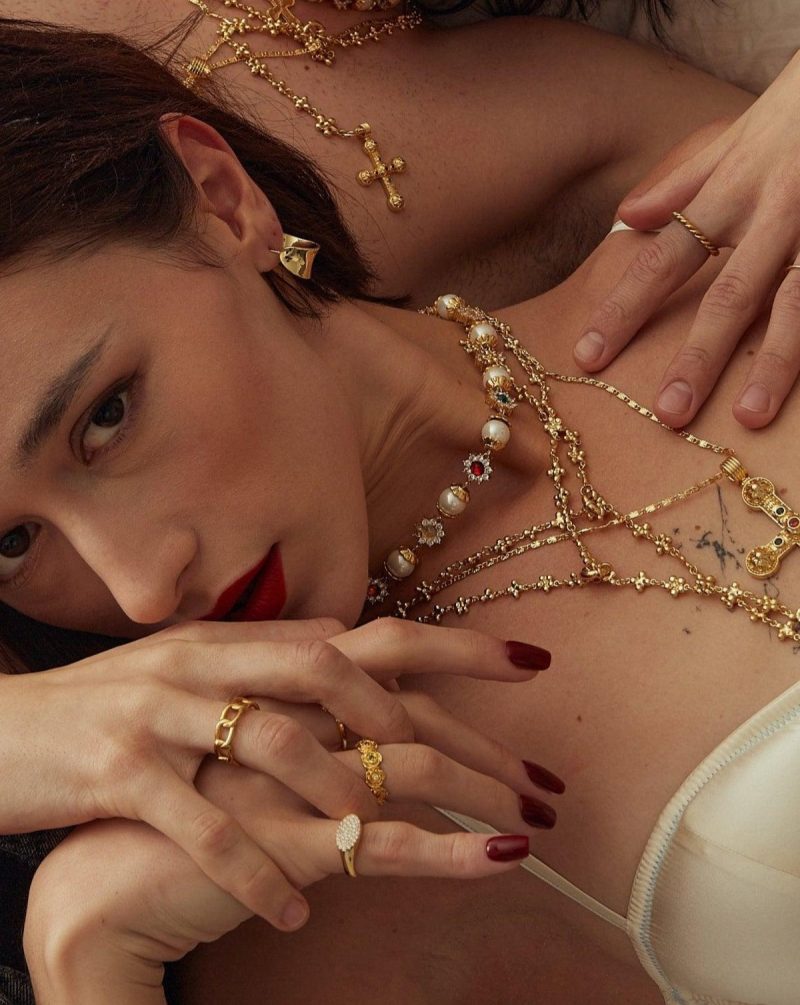 Chunky Flowy Hoop Earrings in Gold - 图片 2
