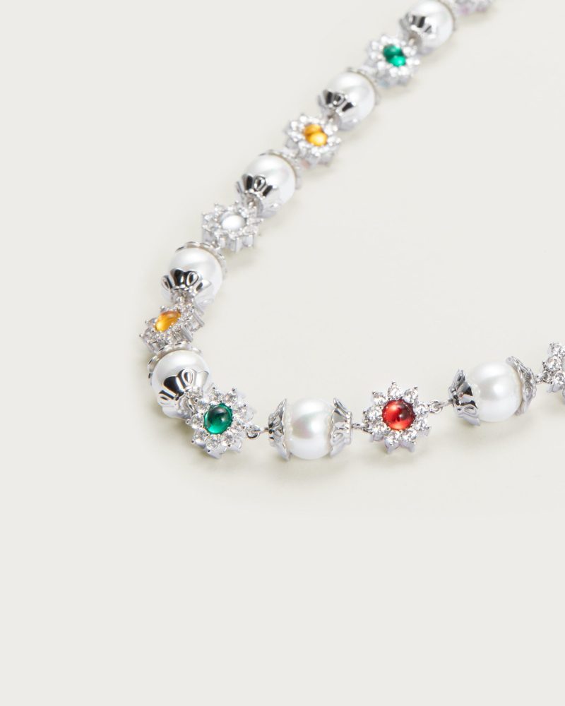 Daisy Pearl Necklace in Silver - 图片 3