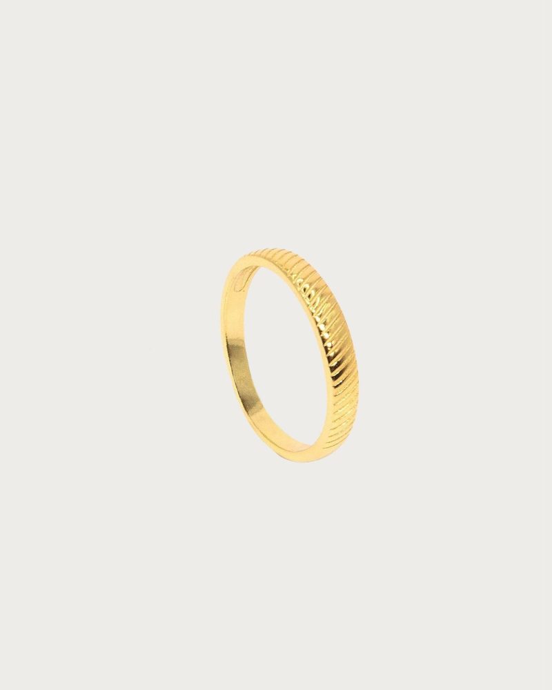 Gold Twill Ring | Elegant Textured Statement Piece