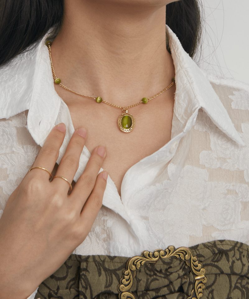 Linh Jade Necklace | 18k Gold Plated Natural Stone Pendant - 图片 5