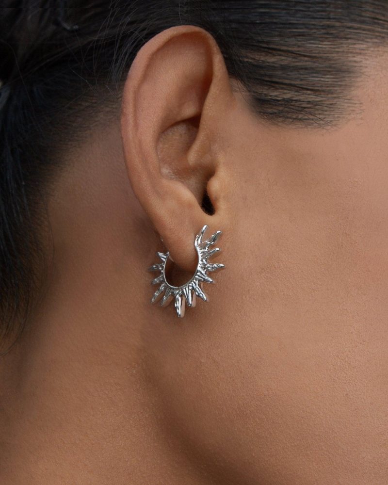Sun Hoop Earrings | Minimalist Silver & Gold Hoops for Everyday Style - 图片 4